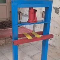 دستگاه پرس