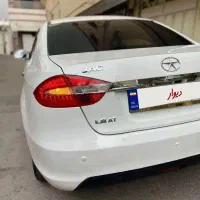 جک j5 اتوماتیک مدل ۱۳۹۳ بسیار تمیز و کم کار