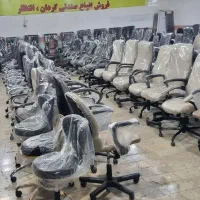 صندلی جکدار ثابت اداری ۴۵۰ میز