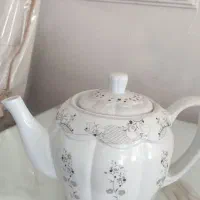 قوری بزرگ و گلدون