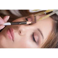 فرصت طلایی آموزش آرایش دائم توسط استادبین المللی