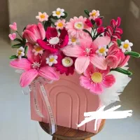 گل کادویی مخملی و روبانی