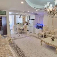 ۶۷متر/دوخوابه/فول/خطی رو به آفتاب