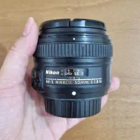 لنز ۵۵ فیکس نیکون f1.8