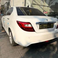 دنا پلاس ۶دنده /دنابورسی//بی سانروفesp نقره ای۱۴۰۴