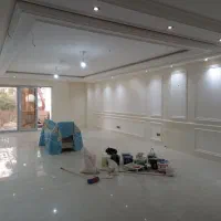 نقاشی ساختمان مدرن در کله منطقه ای شهریار