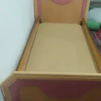 تخت یک نفره