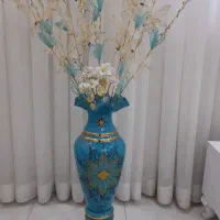 گل و گلدان