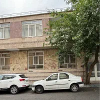 ۳۰۰ متر کلنگی /بر ۱۰ / جواز ۶ طبقه