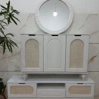 اینه وکنسول حصیری ومیز تلویزیون