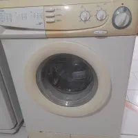 لباسشویی کندی ایتالیا