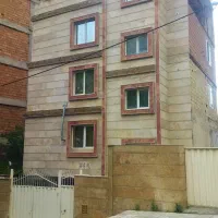 خانه حیاط دار سه طبقه