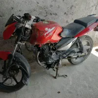 باجاج پالس 135