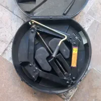 جک و آچار چرخ پژوی