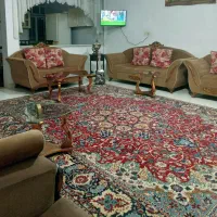 سوئیت‌همکف‌ودوم‌۲خابه‌‌نزدیک‌بازارچه.مالک‌هستم