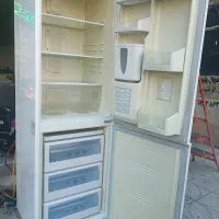 یخچال فریزر نفراست