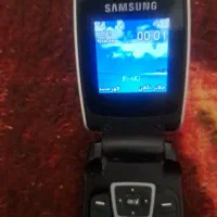 گوشی ساده سامسونگ تاشو