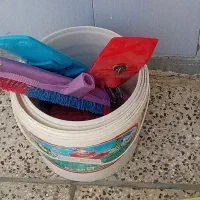 تمیزکاری و نظافت منزل و راه پله