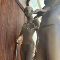 مانکن در حد نو