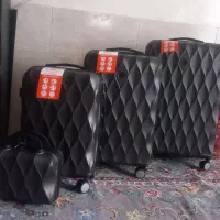 تولیدی چمدان  نشکن میلاد