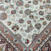 یک تخته فرش ۱۲ متری ۷۰۰ شانه