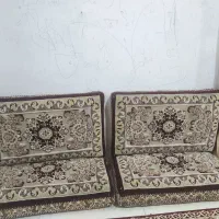 دو عدد فرش طرح مرجان با ۶ عدد پشتی طرح مرجان