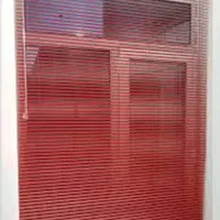 پرده کرکره ای فلزی سالم و کم کارکرد