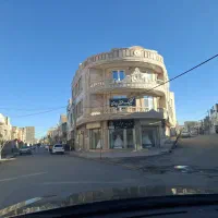 ساختمان تجاری مسکونی سه نبش در بهترین منطقه پلدشت