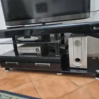 میز تلویزیون شیشه ای