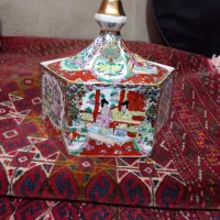 شکلات خوری  مرغی نقاشی کار دست اصلی و مهر دارد