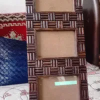 قاب عکس ایستاده