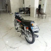هندا 125|موتورسیکلت|صحنه, |دیوار