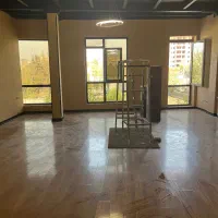 سند اداری بر خیابان پیروزی