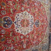فروش یک دست مبلمان به همراه قالی ،رختخواب و غیره