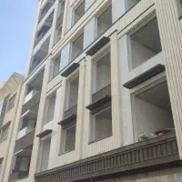 نوساز طبقه ششم دو خوابه بهترین لوکیشن عباس آباد