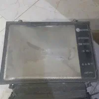 پروژکتور بزرگ