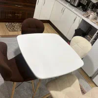 میز ناهار خوری چهار نفره
