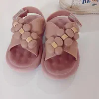 کفش|کفش و لباس بچه|نقده, |دیوار