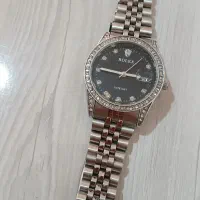 یک عد ساعت قمت3تومن