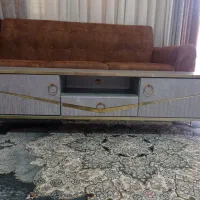 میز زیر تلوزیون