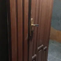 درب ورودی و آکاردئونی