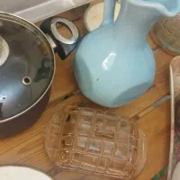 ظروف آشپزخانه آکبند و تمیز