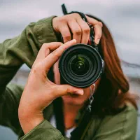 استخدام عکاس ادیتور نیرو فروش