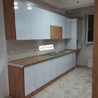 کابینت‌های هایگلاسی روکش اصلی درجه یک کد ۱۱۴۱