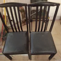 صندلی چوبی