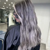 رنگ و لایت