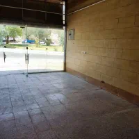اجاره مغازه23میلبون ماهیانه و 300 میلیون پول پیش