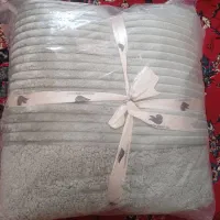 شب نما و پشمی