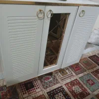 میز تلویزیون و آینه کنسول