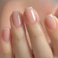 مدل برای کاشت لمینیت ژلیش